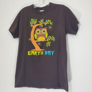 Earth Day Owl Shirt, Size Small